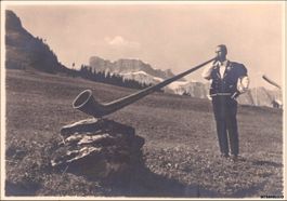Alphornbläser // Schweiz // 1942