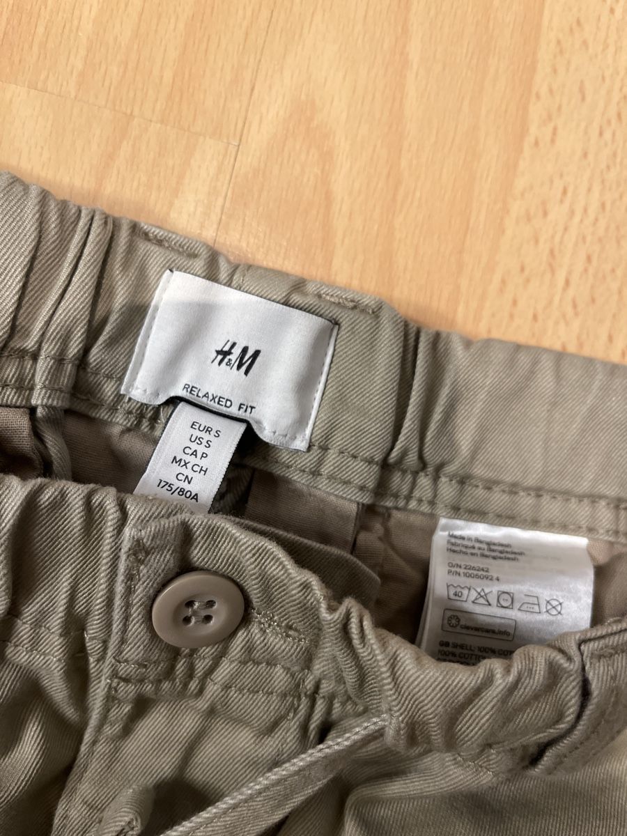 H&M Pantalons: H&M Stoffhose Gr.S beige – Neuf (Voir description) à Diepoldsau par Sonne14 1
