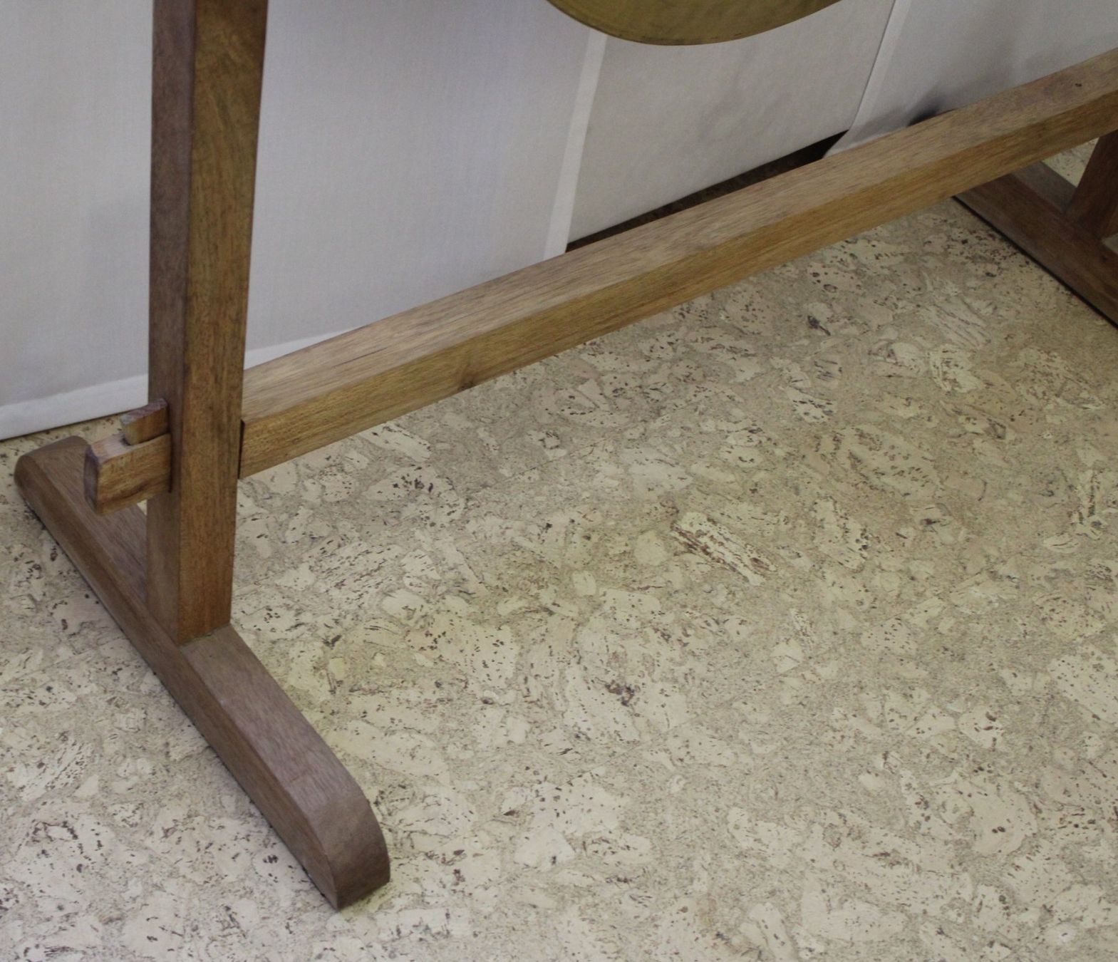 Musikinstrumente: Feng-Gong mit Ständer und Schlegel – Gebraucht aus Schaan von antikes_und_kurioses 3