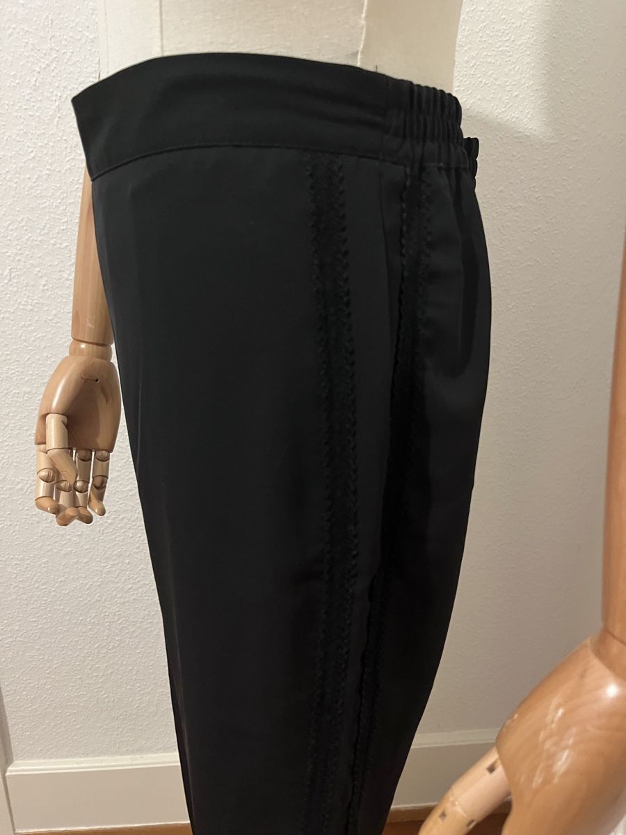 Zara Pantaloni: Zara Basic black trousers, M, excellent condition, chic look – Usato da Mies venduto da Nib2011 2