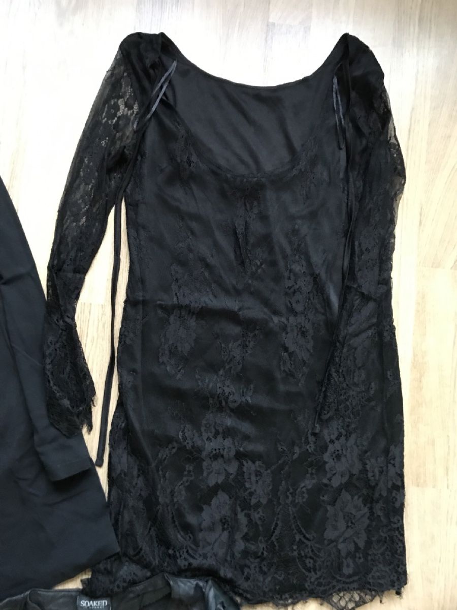 Lotti di vestiti: Kleider Paket S – Usato da Wallbach venduto da wonderlike 2
