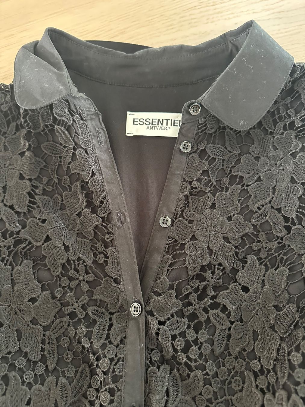 Vestiti: Blusenkleid schwarz Essentiel – Usato da Zürich venduto da Anniroc016 1