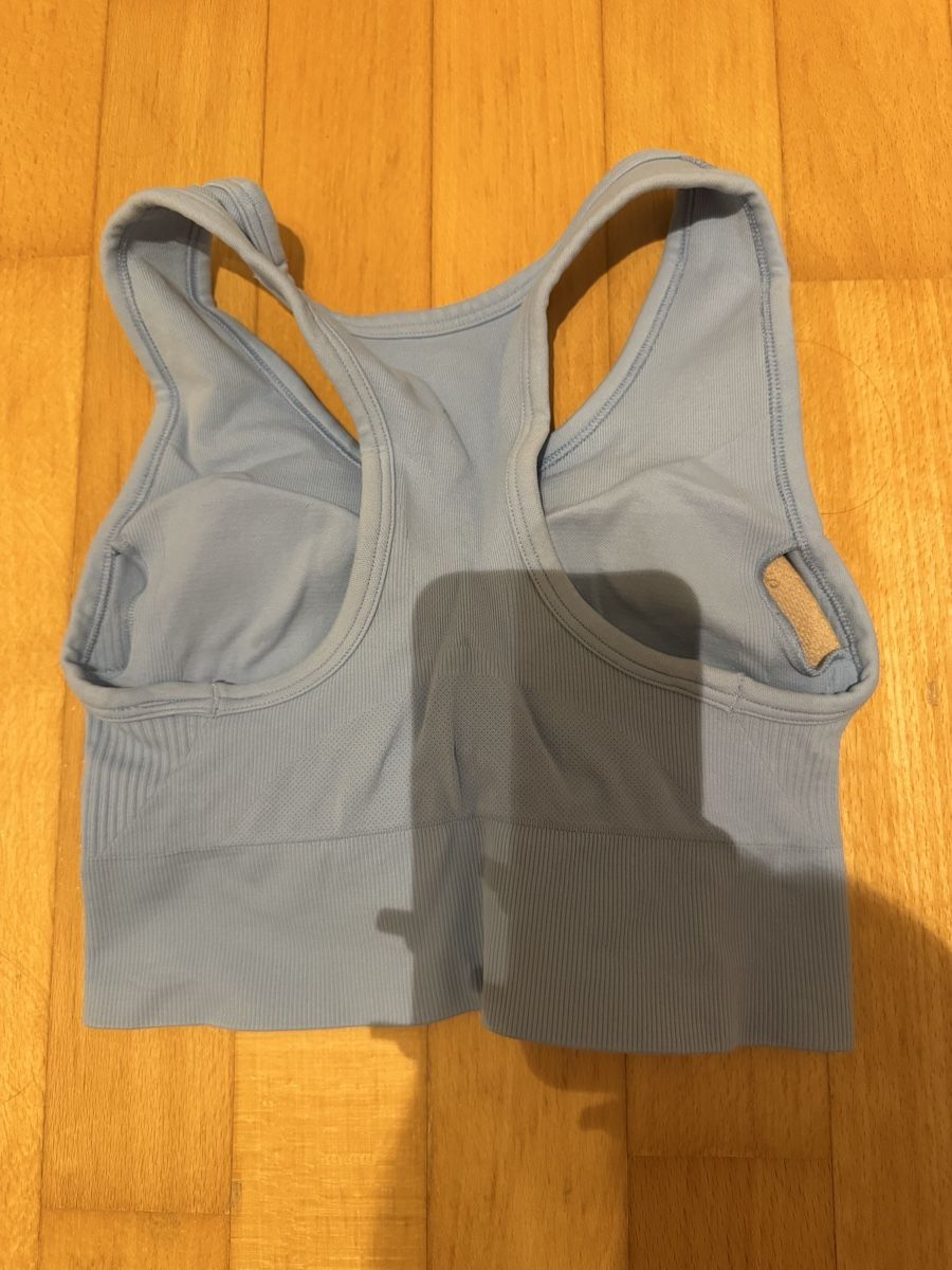 Under Armour Sonstige Unterwäsche: Sport BH – Neu (gemäss Beschreibung) aus Turgi von eiiinalem 2