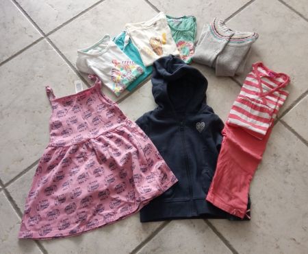 Kleiderpaket Girl 98/104