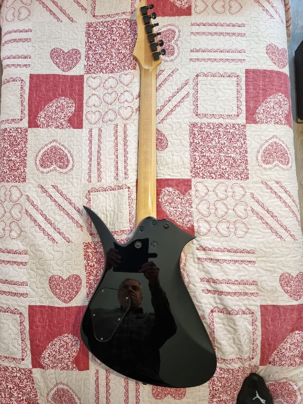 Strumenti musicali: AXL Gitarre mit Verstärker – Usato da Sissach venduto da drugho 4