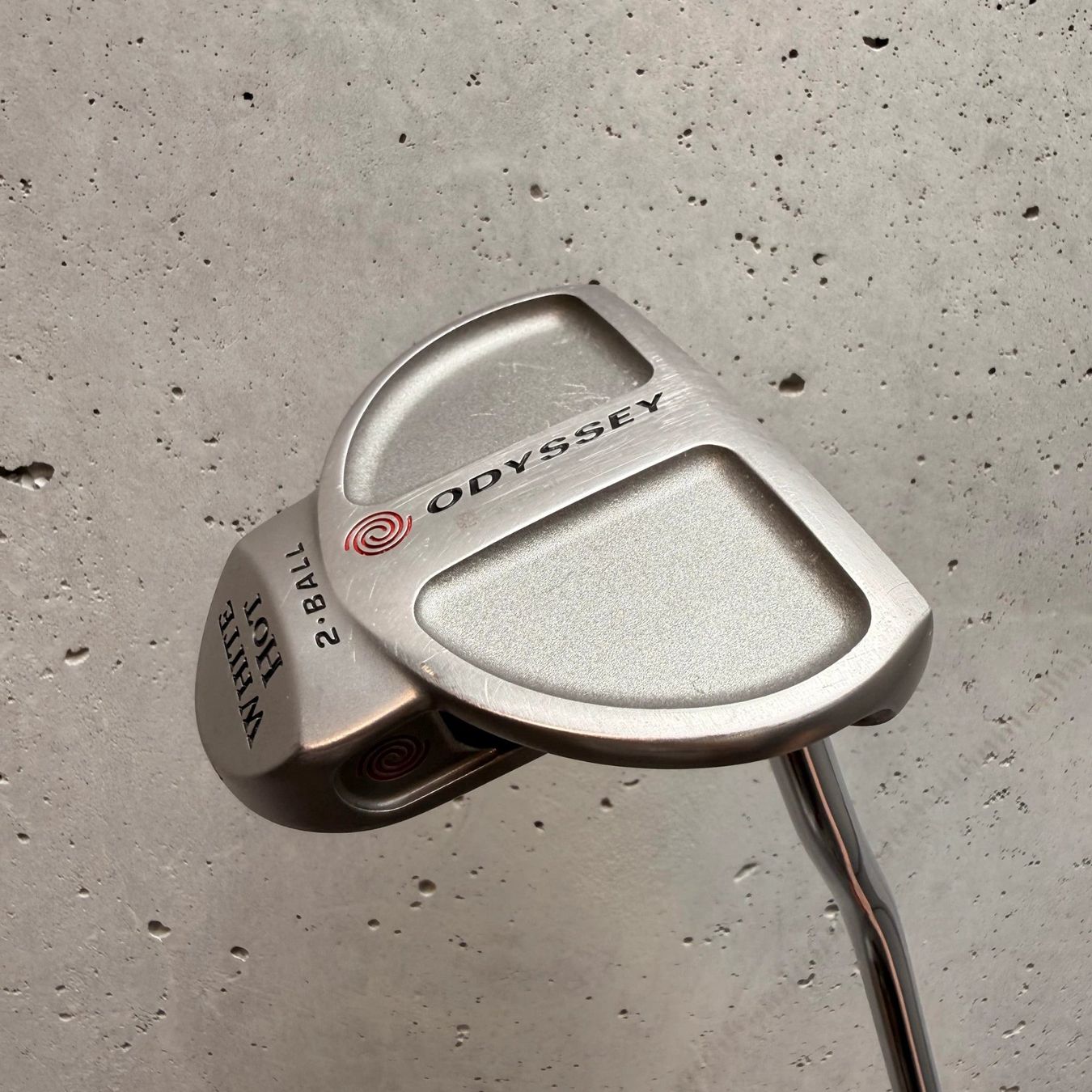 Odyssey Mazze & Set: Odyssey White Hot 2-Ball Putter – Usato da Zürich venduto da Seconda_Golf