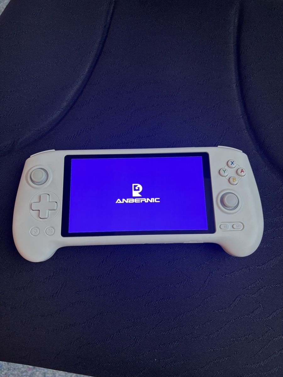 Anbernic Console: Anbernic RG557 Handheld Konsole Retrogaming – Usato da Windisch venduto da Tkweb