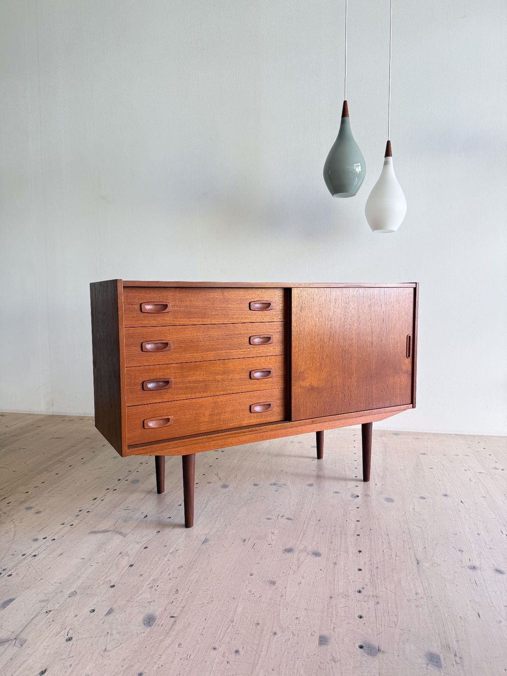 Commodes: Vintage Scandinavian Teak Sideboard – D'occasion à Zürich par heydaymoebel 5