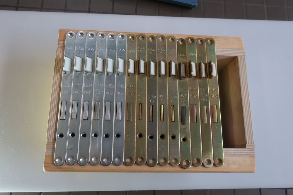 Einsteckschloss Div. 15 Stk. Kaufen auf Ricardo