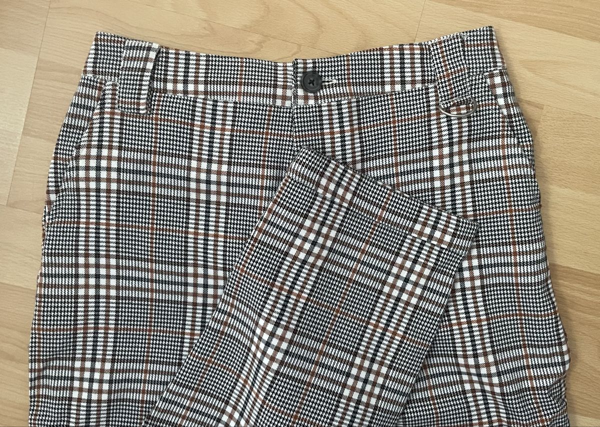C&A Kleiderpakete: Ensemble pull boutonné + pantalon à carreaux – Gebraucht aus Chemin von nzr_s6sy 5