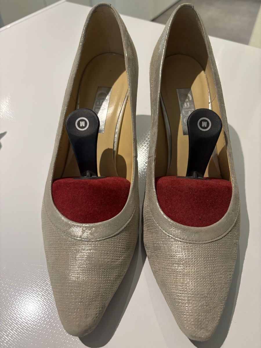Gabor Chaussures femmes: GABOR Pumps Gr. 6  – D'occasion à Tägerig par Nobolero