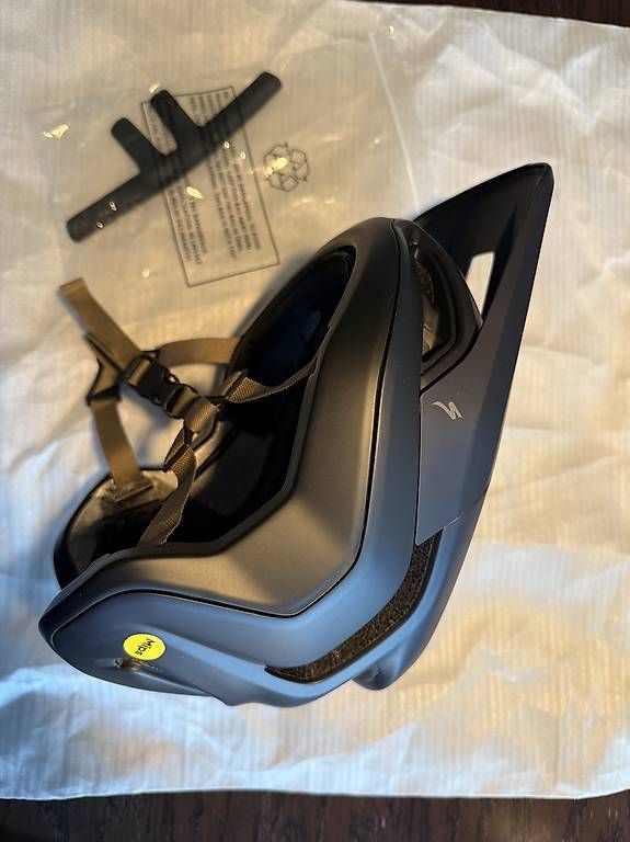 Specialized Caschi: Specialized Ambush 2 MTB-Helm Deep Marine Gr. S – Usato da Zürich venduto da ljjud 3