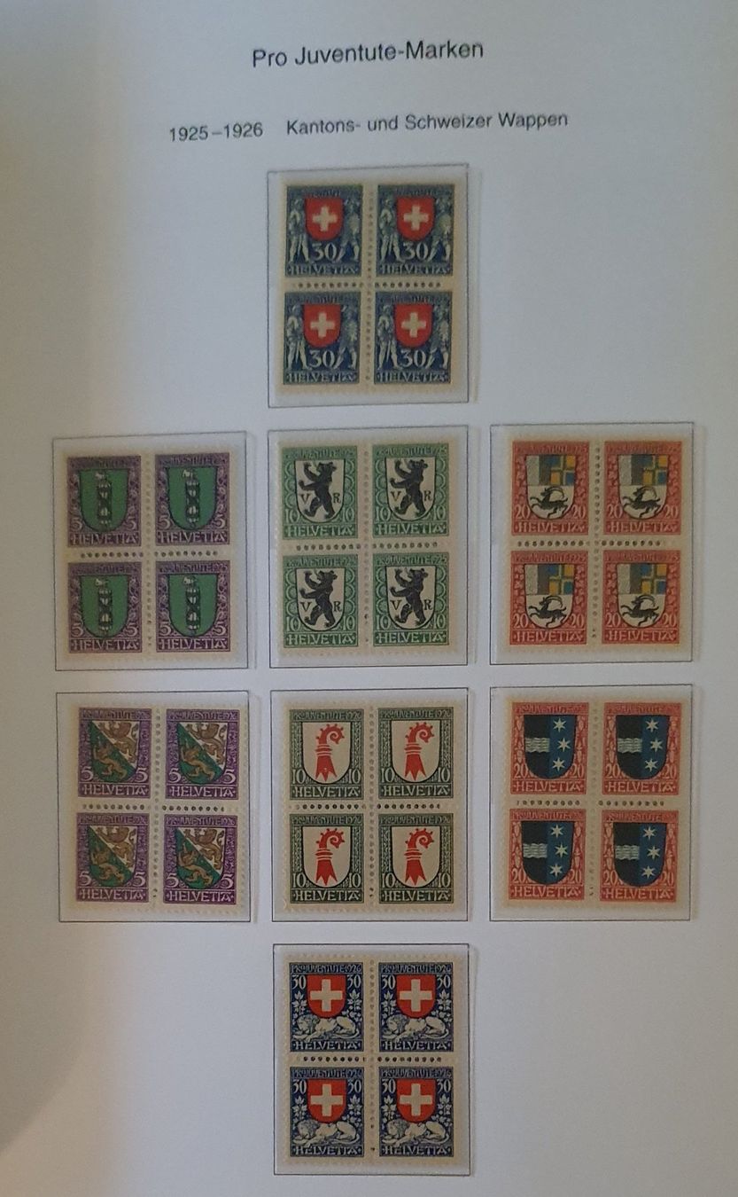 Tutti i francobolli: Pro Juventute 4er Block Sammlung Postfrisch 1913-2009 – Usato da Kreuzlingen venduto da Rschweiz1 4