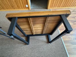 Gartenlounge Tisch Akazie Holz NEUwertig 80 x 80 cm Balkon