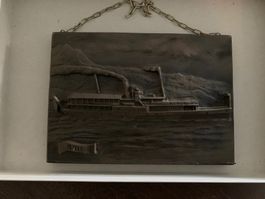 Antike Keramikreliefplakette Schiff URI mit Kette
