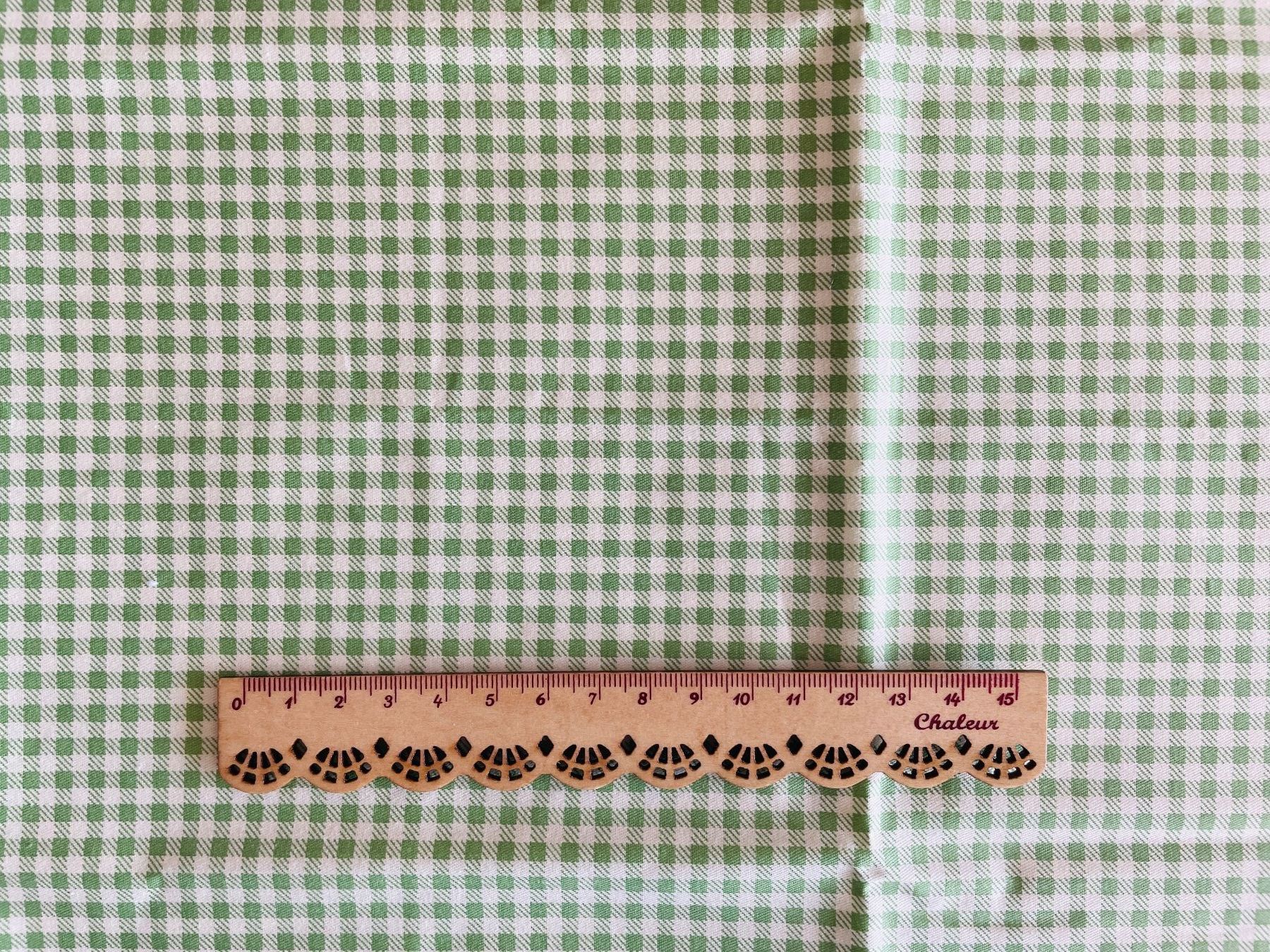 Tessuti: 5 Fat quarter/Coupons patchwork & couture - Animaux vert – Nuovo e nell'imballaggio originale da Gland venduto da san_xz5j 5