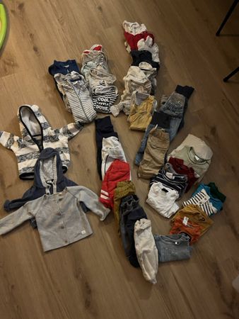 Tolles Kleiderpaket für Jungen, Grösse 68, Herbst/Winter