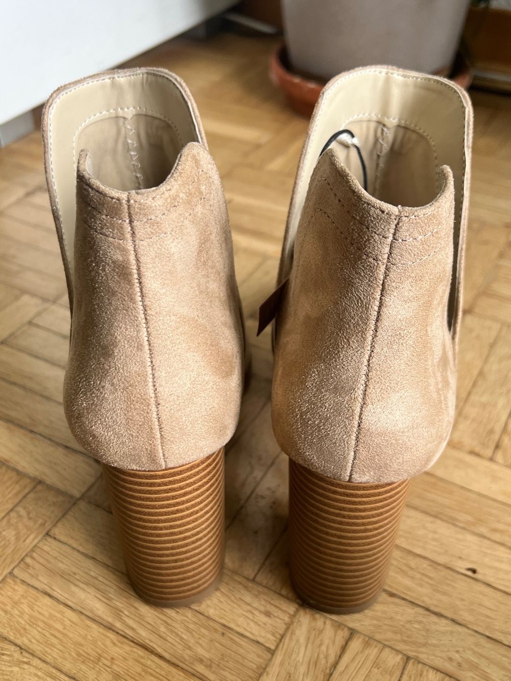 Scarpe da donna: Even&Odd Stiefelette Booties / wildleder / grösse 38 – Usato da Effretikon venduto da YaMn 2