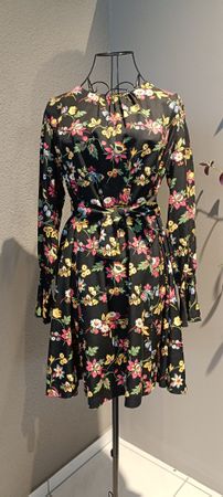 People Tree Kleid, Gr. 36, Blumenmuster, neuwertig 