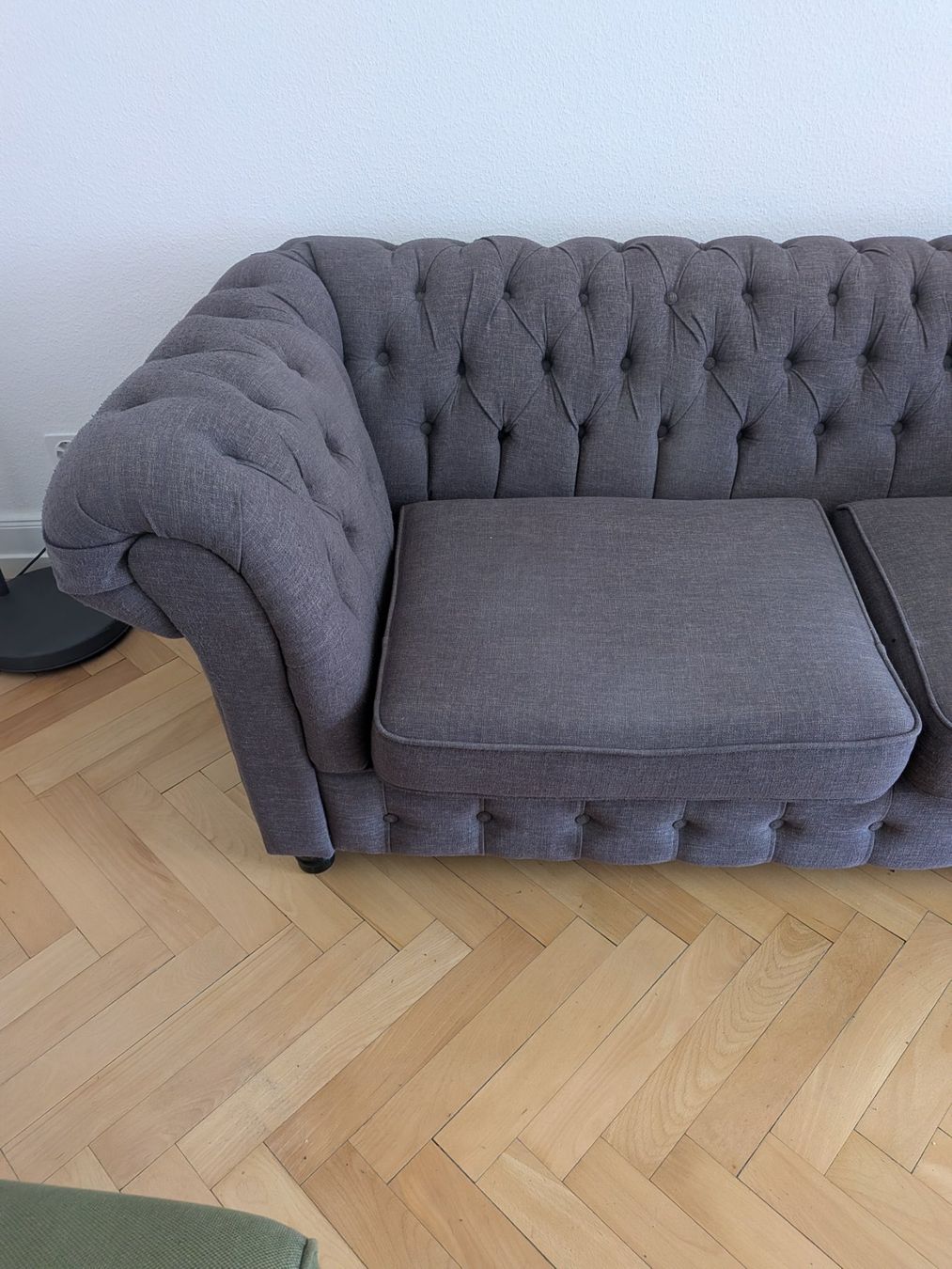Divani: Chesterfield-style Sofa (Stoff) – Usato da Zürich venduto da anbrae 1