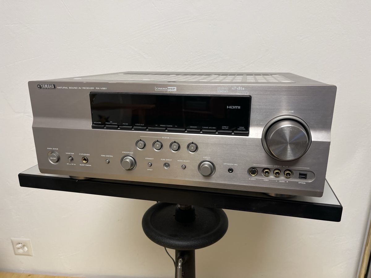 Yamaha Ricevitori: AV Receiver Yamaha RX-V861 – Usato da Zollikofen venduto da Chironimo