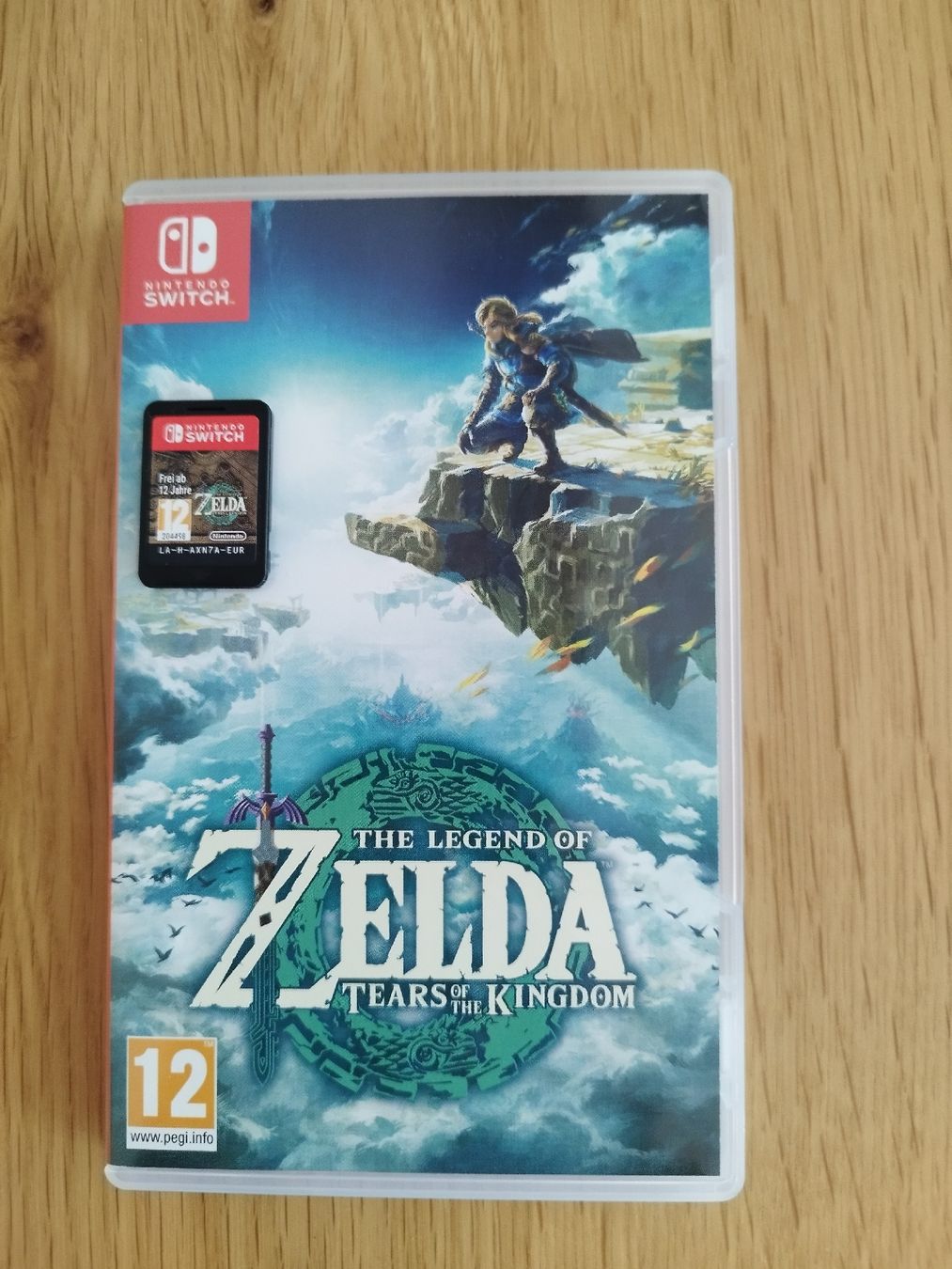 Nintendo Console: Nintendo Switch OLED ZELDA Edition +2 Spiele +Pro Controller – Usato da Walzenhausen venduto da Mitch3r13 8