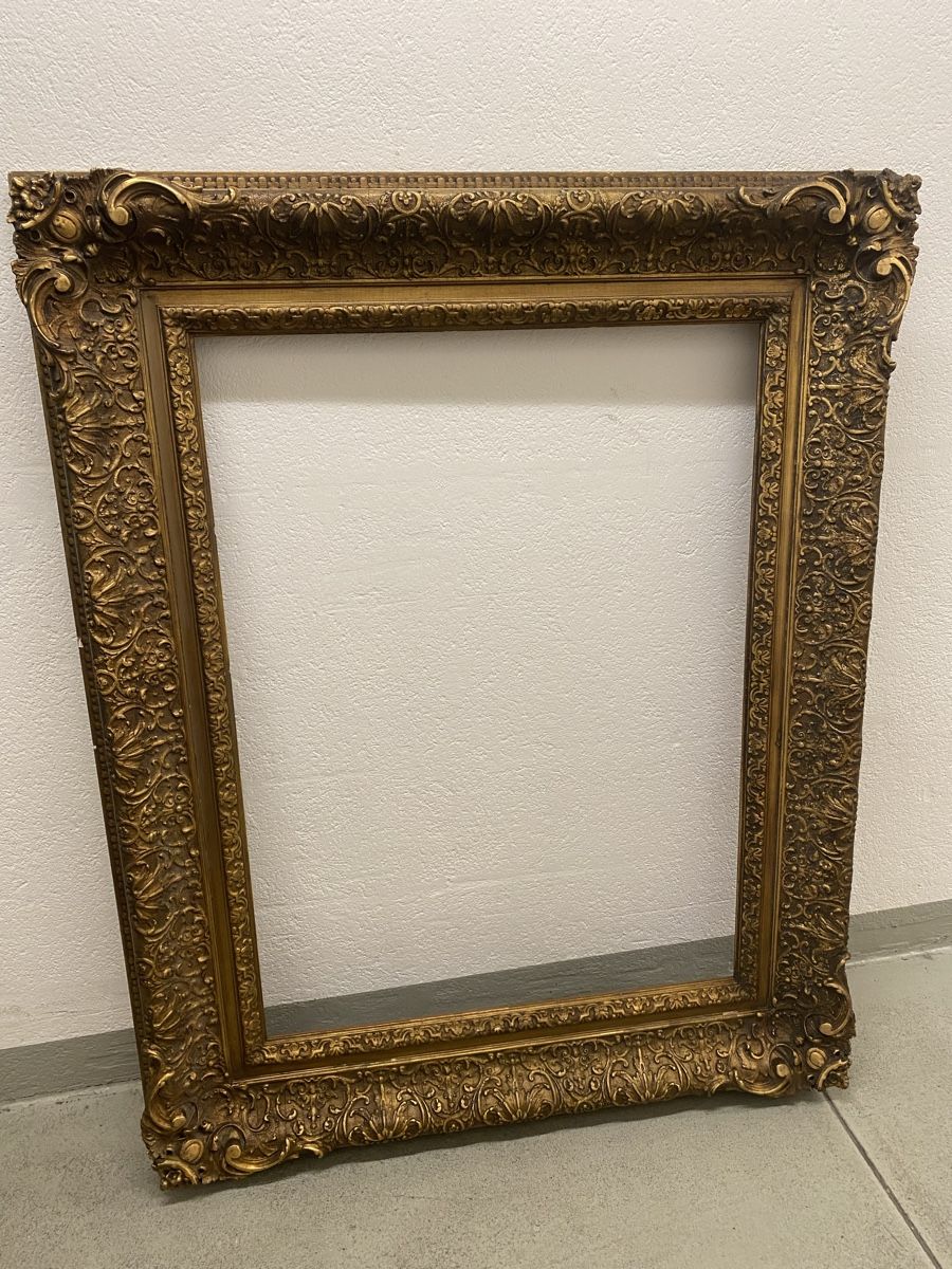Cadres de tableaux: Antike Bilderrahmen von Holz  – D'occasion à Männedorf par Adamiat 4