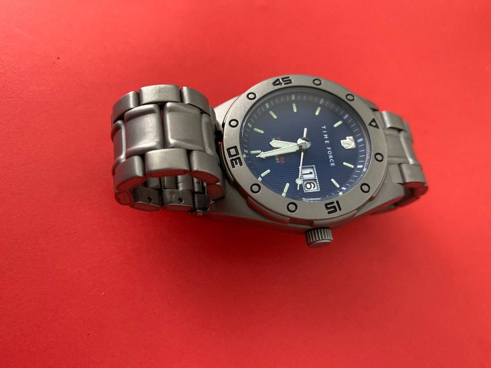 Time force titanium discount watch