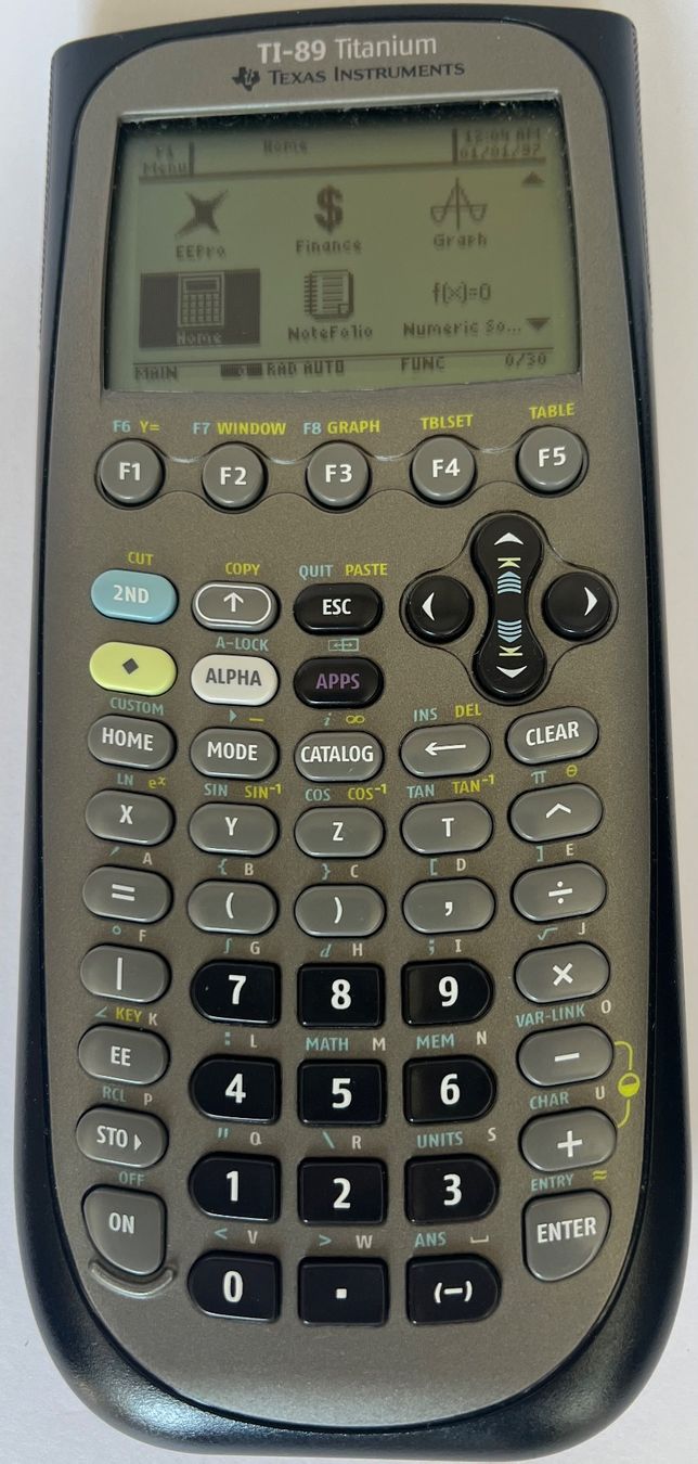 Texas Instruments Taschenrechner: TI-89 Titanium Texas Instruments Grafikrechner funktioniert – Gebraucht aus Oberhofen Thun'see von SwissTreasure 1