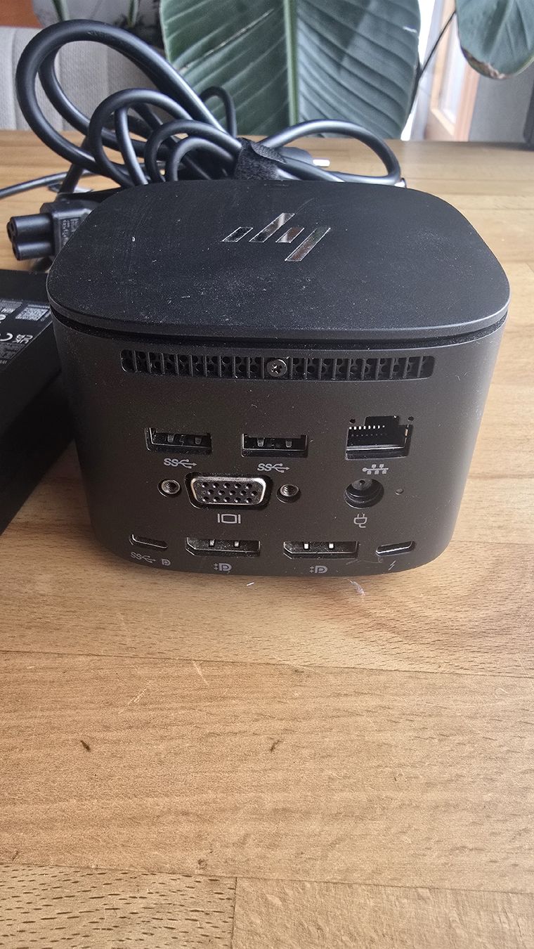 Hewlett Packard Dockingstation: HP Dockingstation G2 120W – Gebraucht aus Le Fuet von Redd273