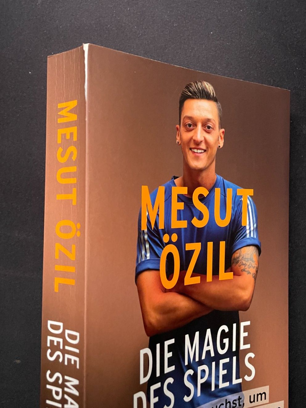 Libri: Die Magie des Spiels - Mesut Özil – Usato da Netstal venduto da larscoo 1
