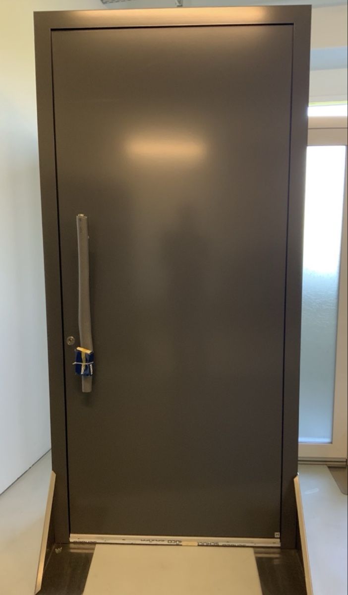 Portes: Haustüre – Neuf (Voir description) à Schaan par SecondChance1