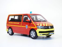 VW T6 Bus 2015-2019 "Feuerwehr SDIS en Montagne rot / gelb /