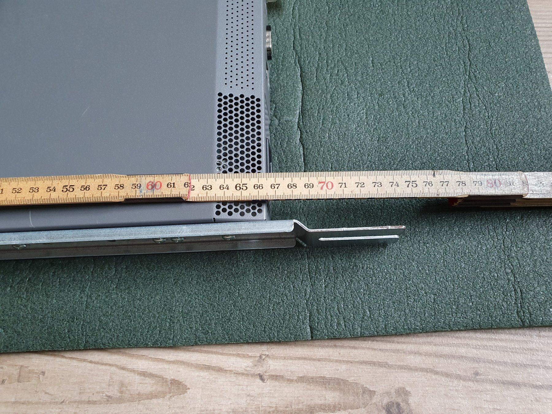Modem & Router: HP/StorageWorks SAN switch 2/16N full fabric – Usato da Hohentannen venduto da Grimblegromble 3