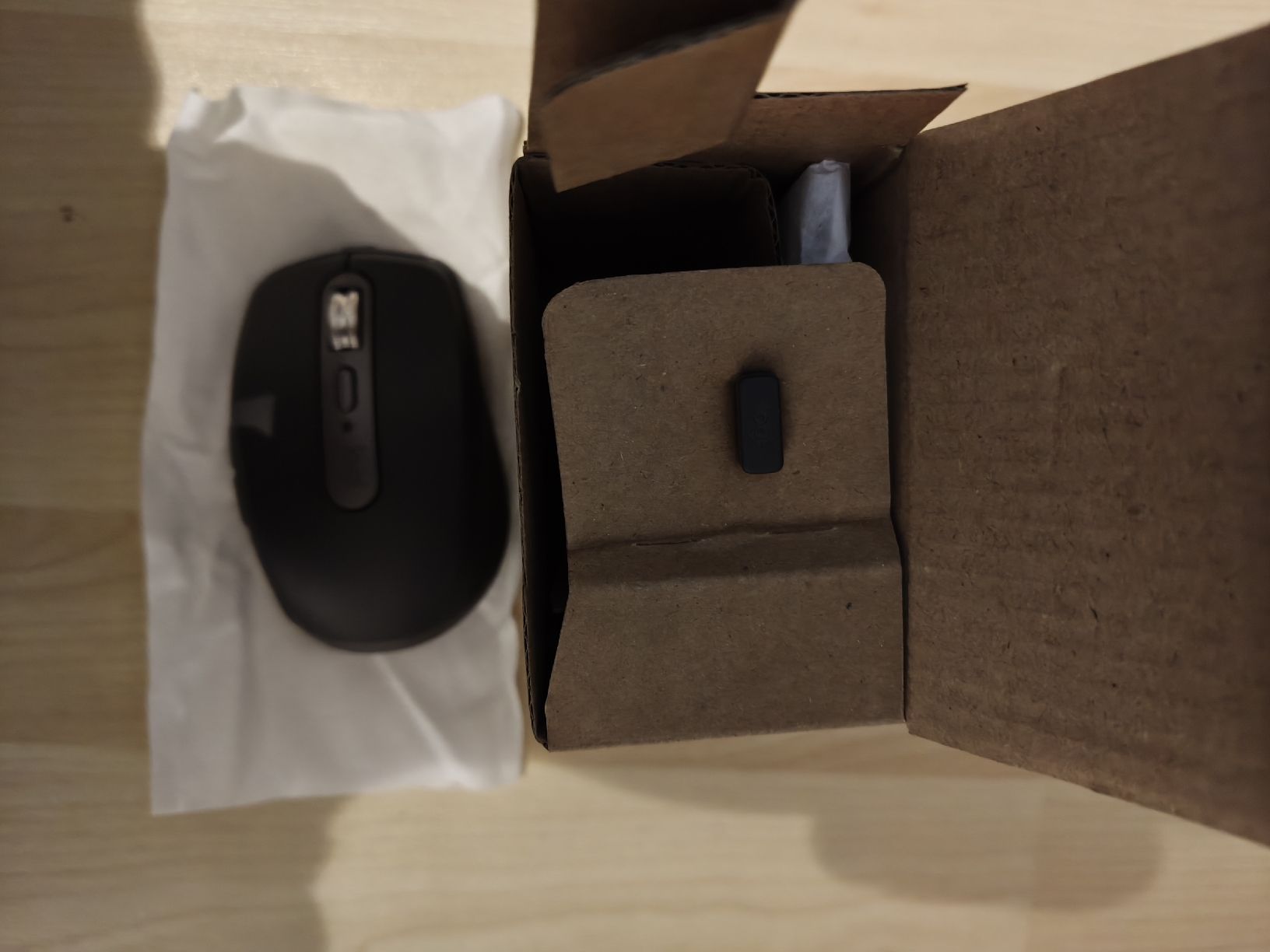 Logitech Mouse: Logitech MX Anywhere 3S Business – Nuovo (secondo la descrizione) da Diessenhofen venduto da PapierFlyer 1