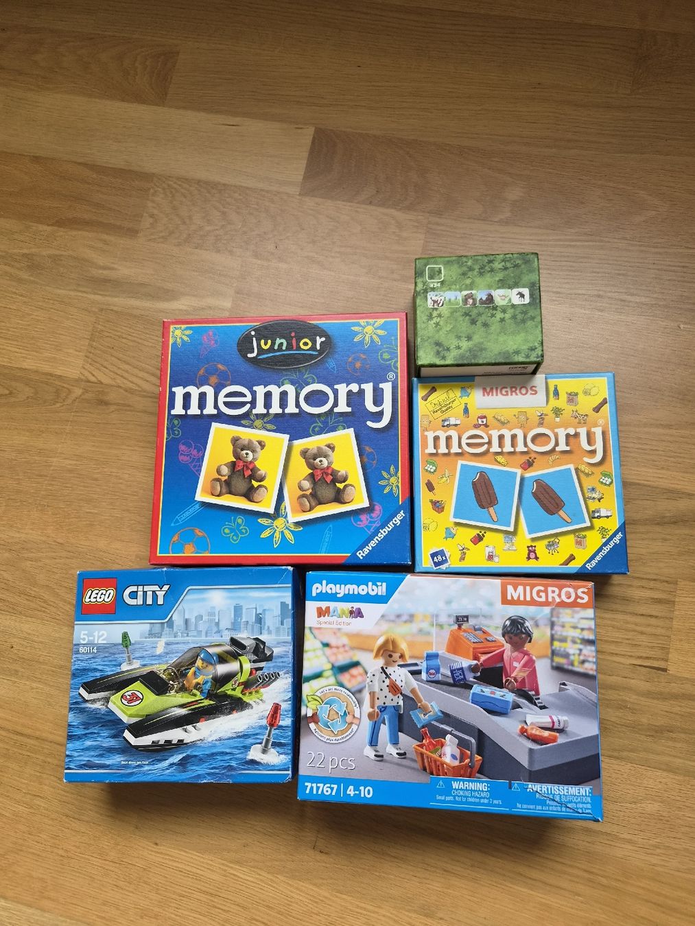 Giocattoli: Lego und Spielepaket – Usato da Ettiswil venduto da Monika81