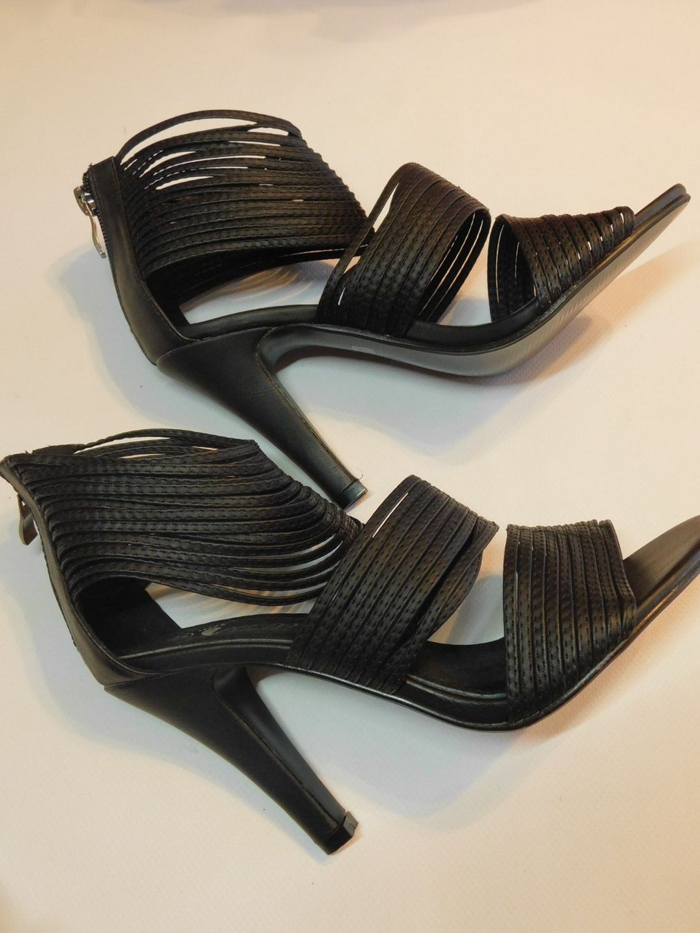 Scarpe da donna: Schone dame Schuhe. – Usato da Emmenbrücke venduto da Ulisse-22