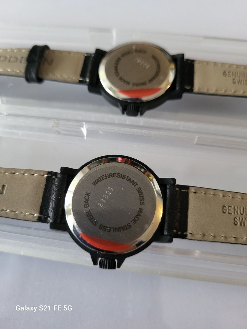 Orologi: 2 X neu Schweizer Damen armbanduhr – Nuovo e nell'imballaggio originale da Riehen venduto da tamola67 2