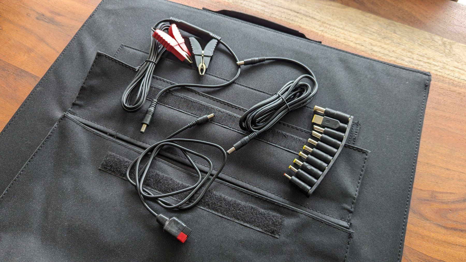 Solargeräte und Solarprodukte: Mobiles, faltbares Solarpanel 120W ink. MPPT Controller! NEU – Neu und originalverpackt aus Wichtrach von  5