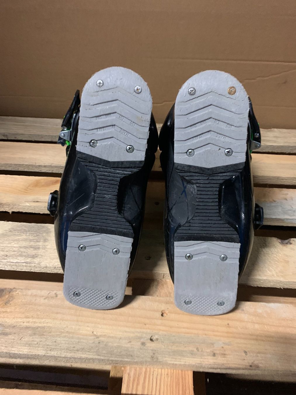 K2 Schuhe für Jungen: Skischuhe, K2 Xplorer 3, Grösse 37 – Gebraucht aus Schwarzsee von Sidecut 3
