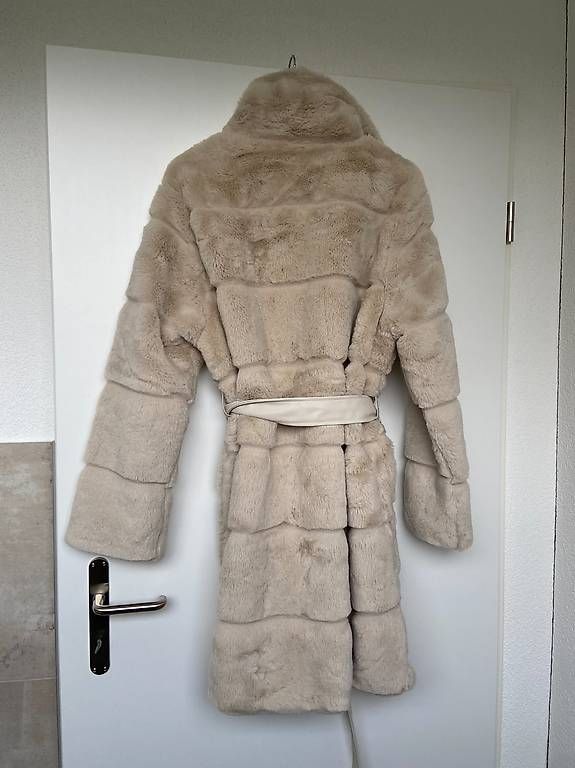 Cappotti: Damen Mantel Gr. 44 vom Amisu – Usato da Oberentfelden venduto da han_f2wq 3