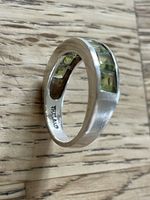 Ring 925 mit grünen Steinen