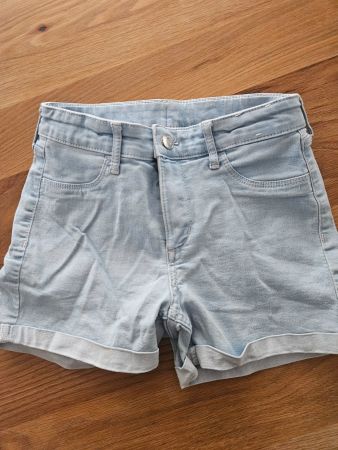 H&M Jeansshorts Gr. 140-146  hellblau