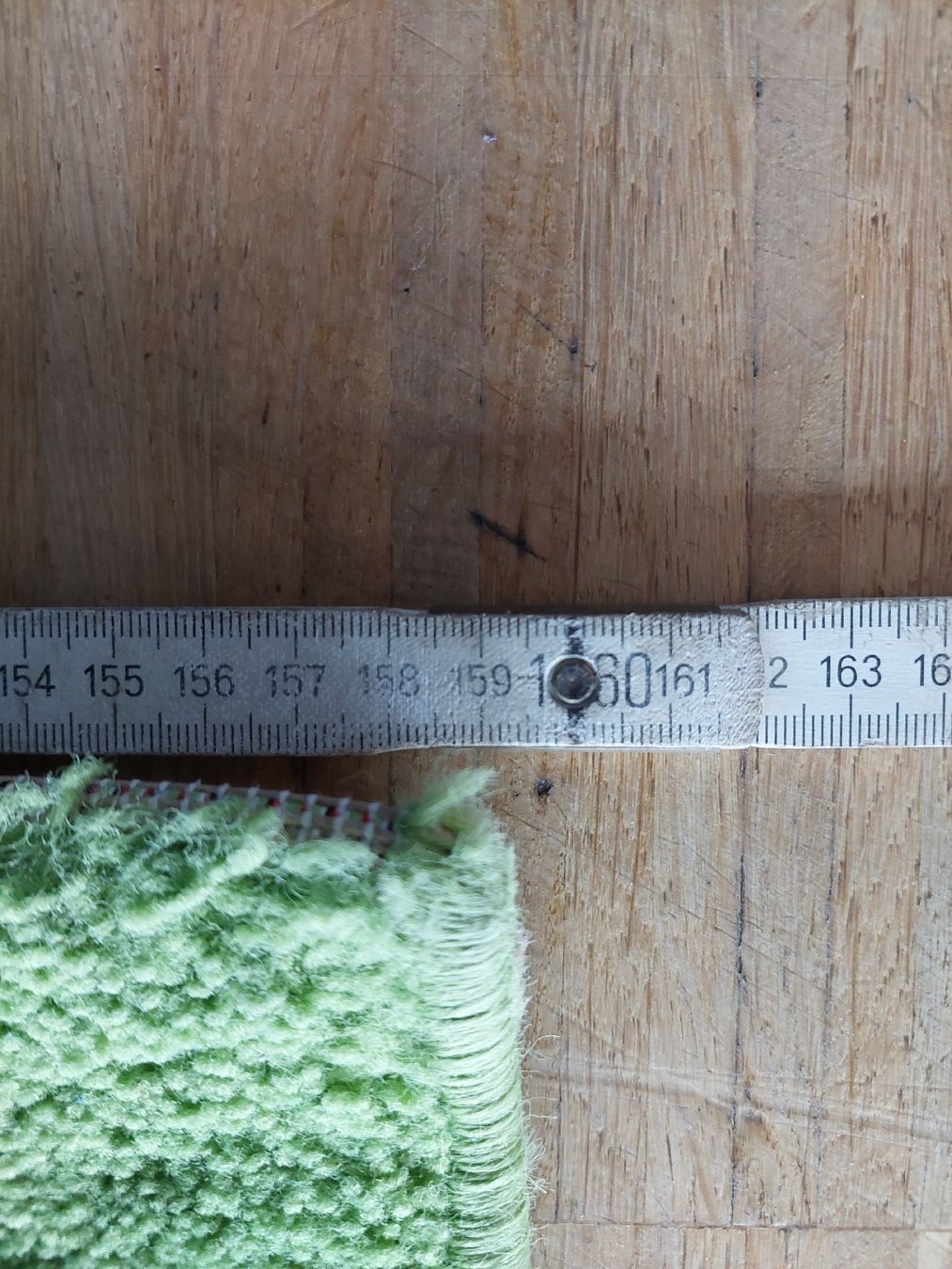 Tappeti: Kinderteppich Läufer mit Schafen, hellgrün – Usato da Berlingen venduto da Scherrer7706 3