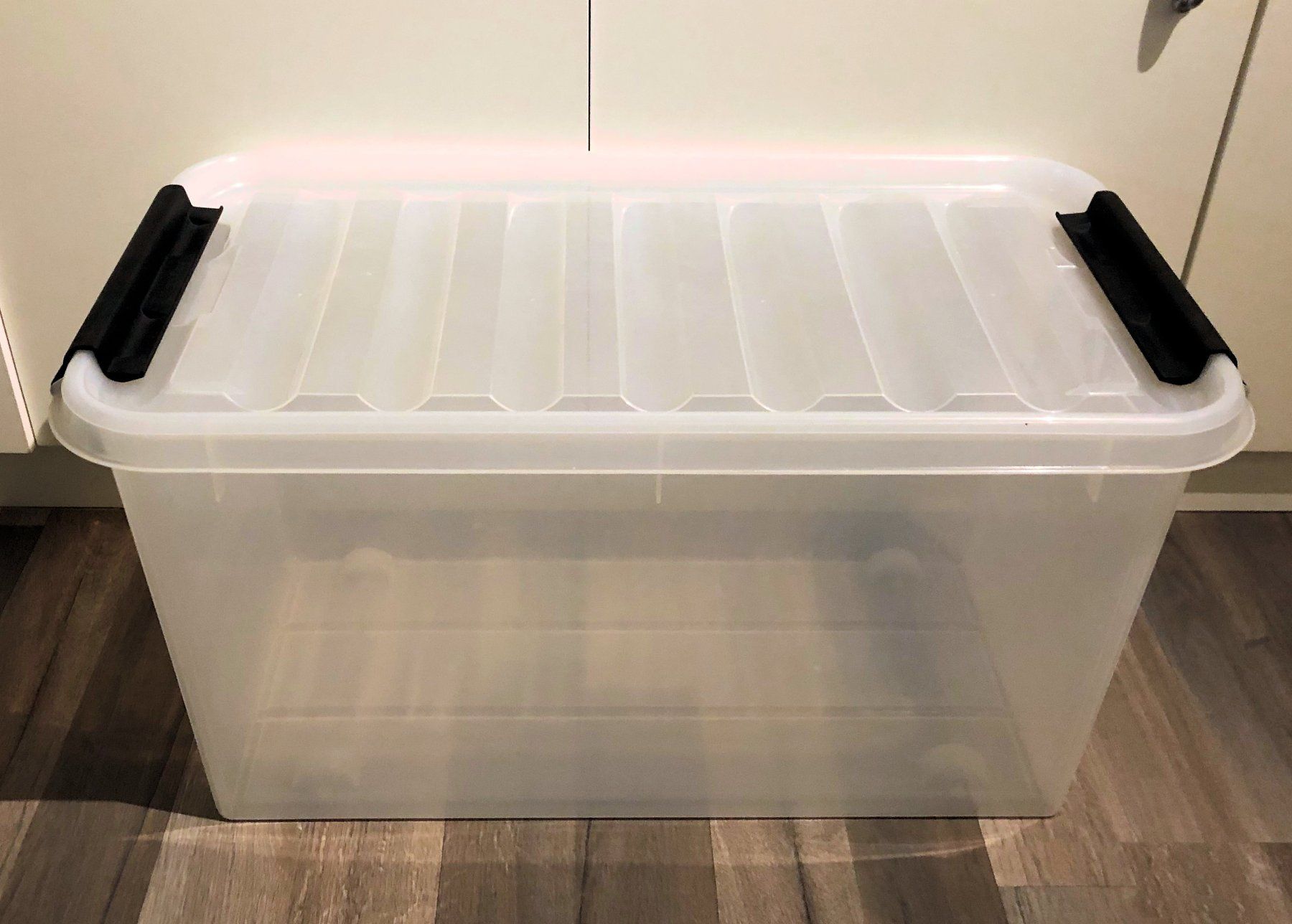 Contenitori & Simili: XXL Box mit Deckel – Usato da Stäfa venduto da Jasna89
