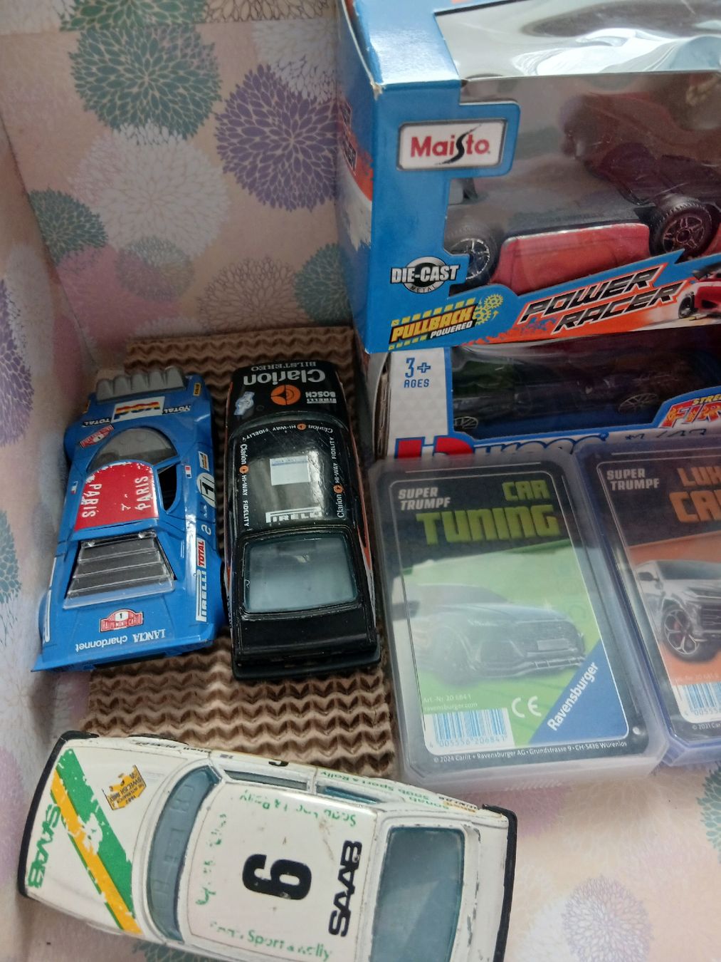 Modellautos: Eine box mit autos  – Gebraucht aus Balsthal von Marica75 3