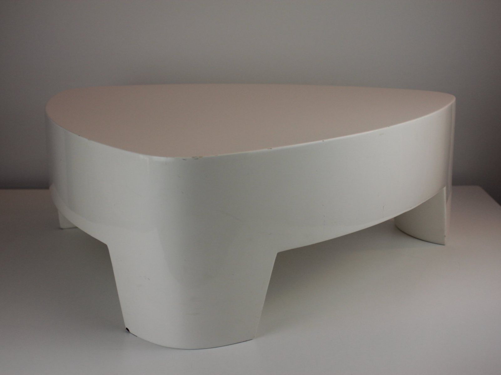 Tavoli: Vintage Design Couchtisch wohl Kendo – Usato da Basel venduto da IRMAundFRED 1