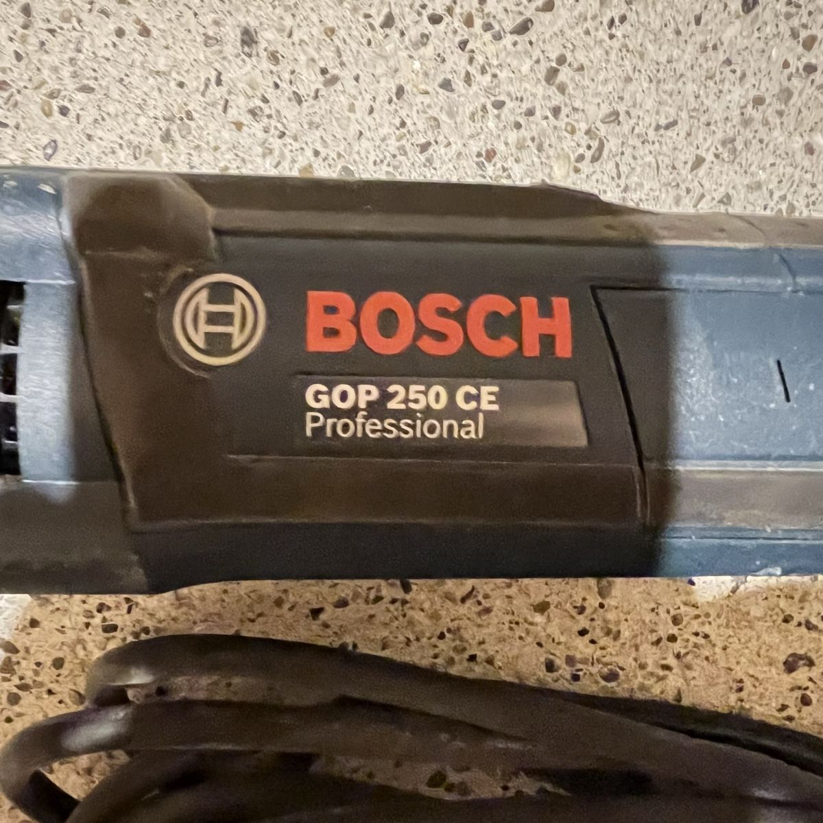 Bosch Tous les outils: BOSCH GOP 250 CE Professional  – D'occasion à Winterthur par Fredy972 1