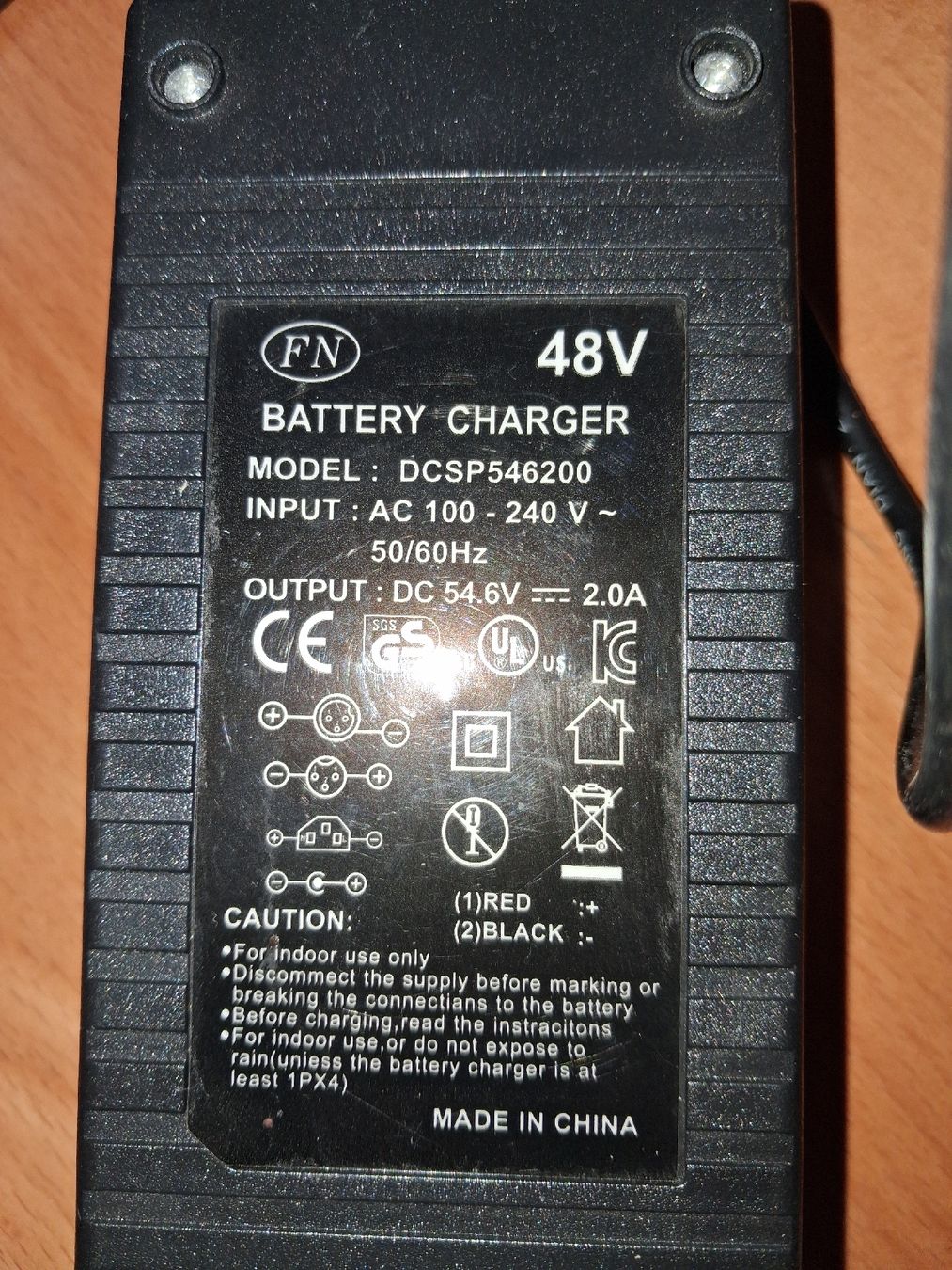 Caricatori & Batterie: Batterie mit Ladegerät für E Trotti – Usato da Birmenstorf AG venduto da sellschdiguethebe 1