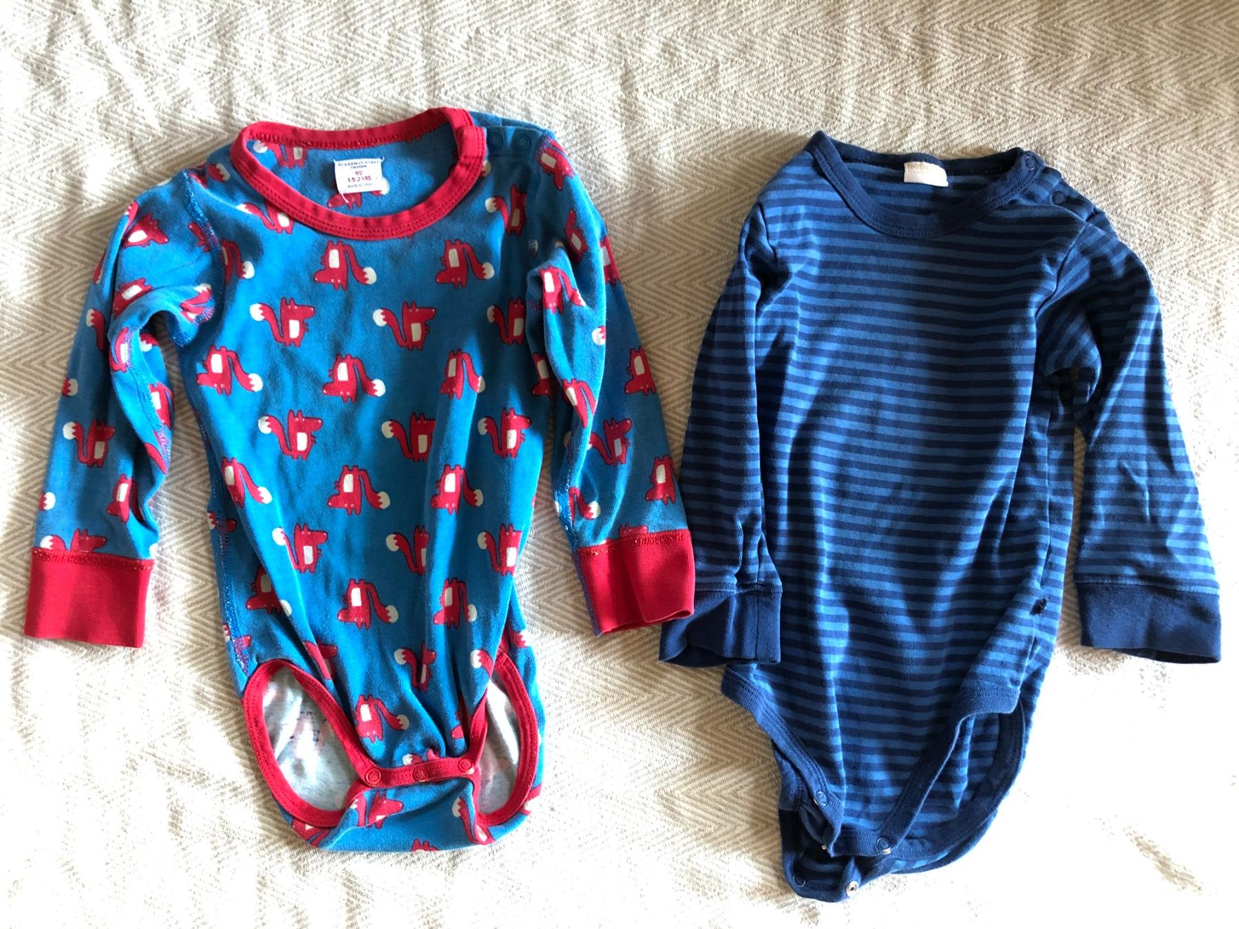 Lotti & Set di vestiti: Kinderkleider Gr.86-104 – Usato da Aarberg venduto da umearocks 2